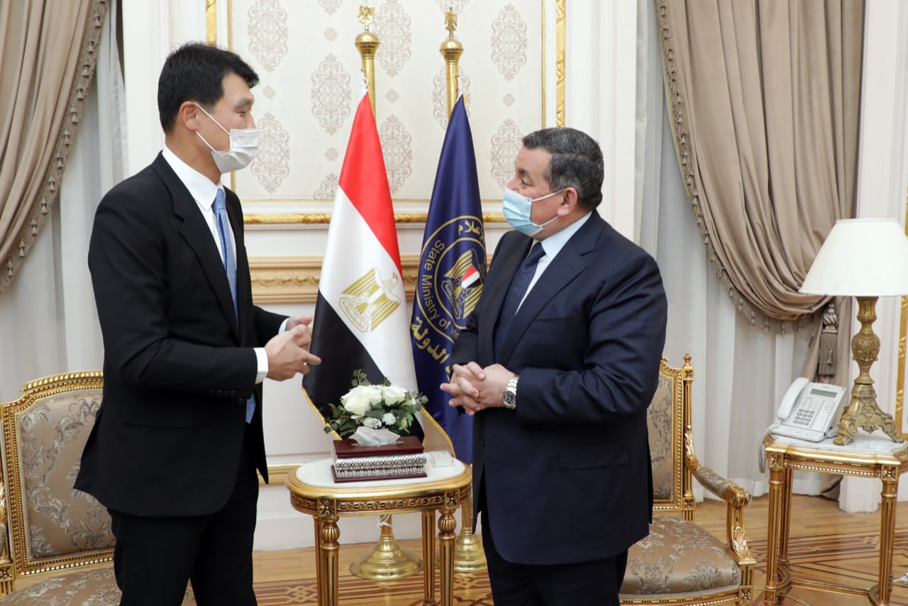لقاء مع مع سفير كوريا الجنوبية بالقاهرة عام 2021