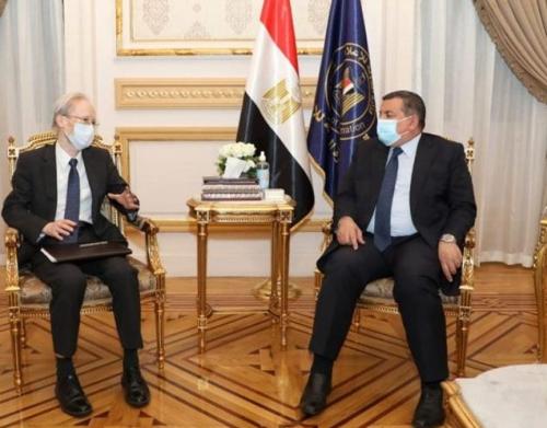 مع السفير اليابانى بالقاهرة بمقر وزارة الدولة للإعلام