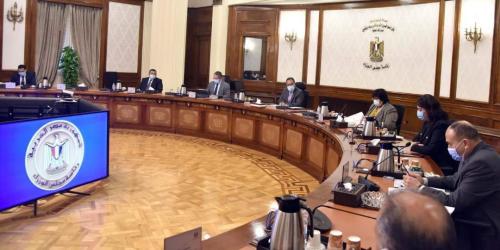 خلال اجتماع بمجلس الوزراء عام 2021