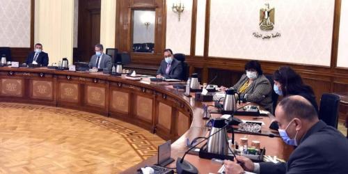 خلال اجتماع بمجلس الوزراء عام 2021