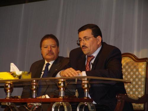 احمد زويل في صالون الأوبرا الثقافى
