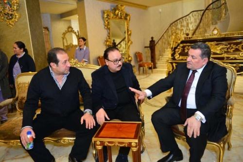 على هامش لقاء بمنزل احد الأصدقاء